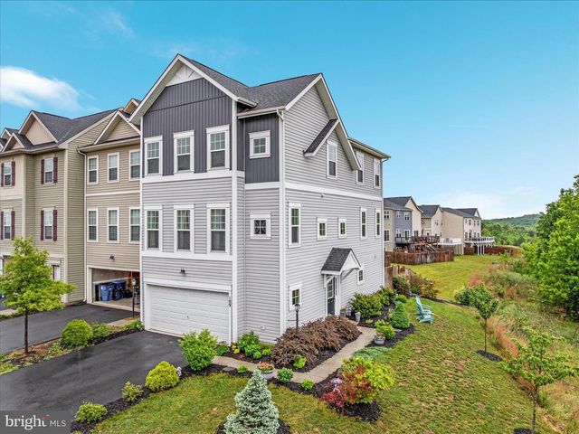 109 HALO CT, Stephenson, VA 22656