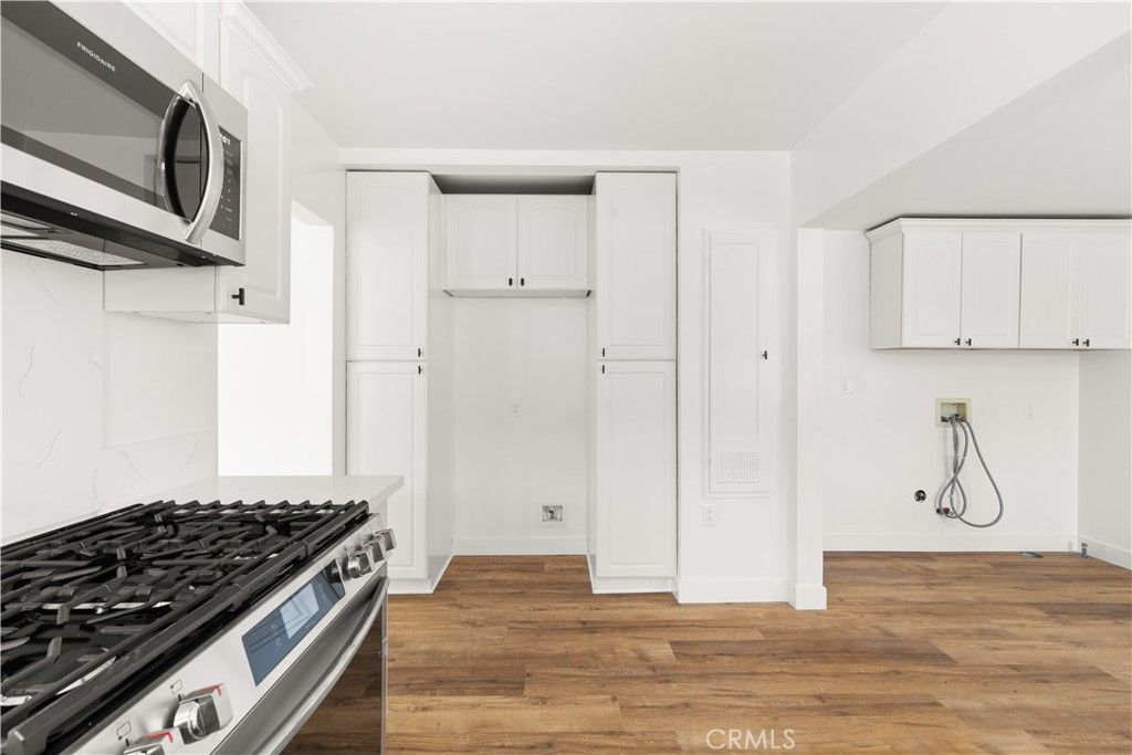 Image 10 of property listing at 1919 Bonita Avenue, La Verne, CA 91750
