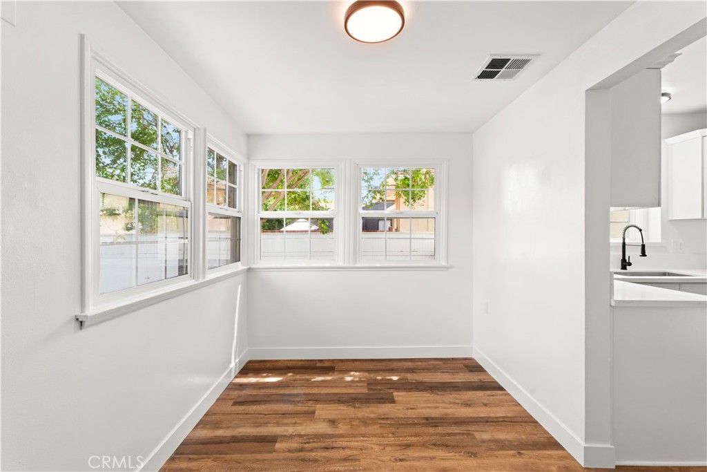 Image 12 of property listing at 1919 Bonita Avenue, La Verne, CA 91750