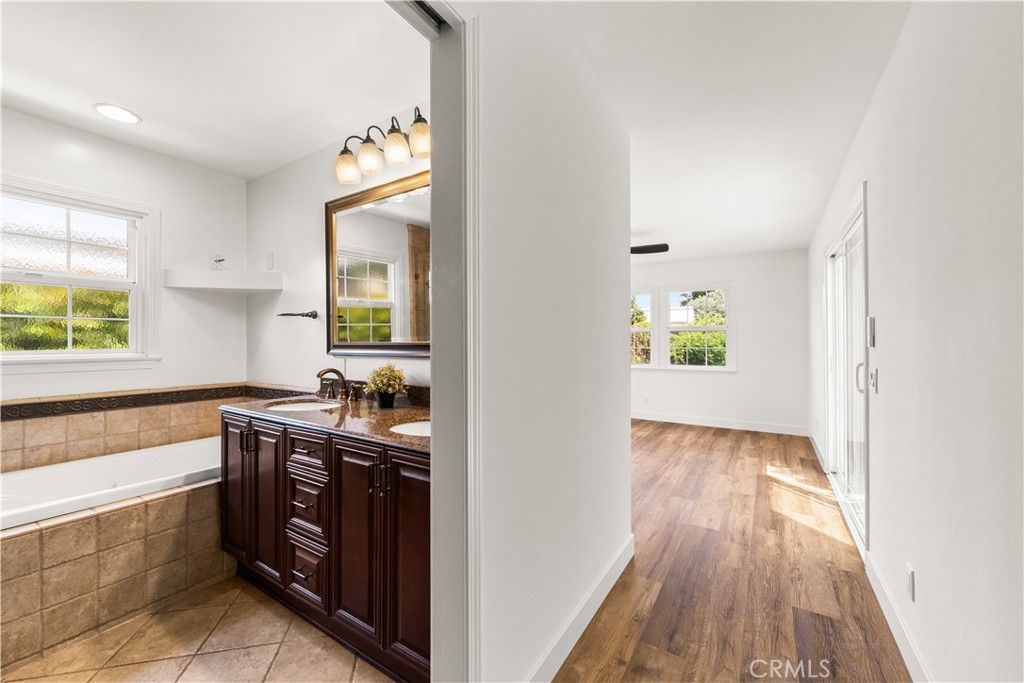 Image 22 of property listing at 1919 Bonita Avenue, La Verne, CA 91750
