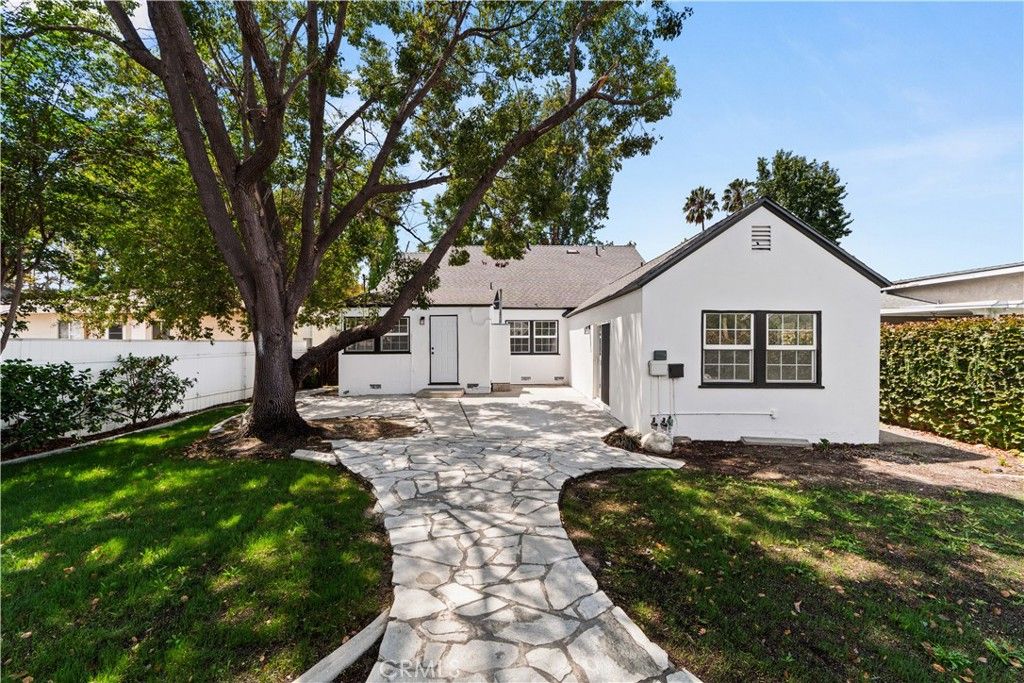 Image 31 of property listing at 1919 Bonita Avenue, La Verne, CA 91750