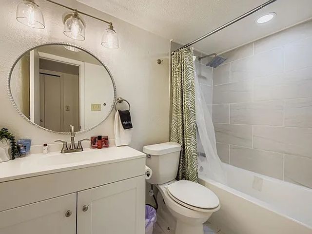 2001 Newbury Drive, Arlington, TX 76014