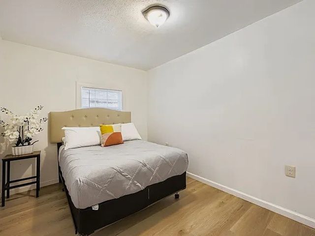 2001 Newbury Drive, Arlington, TX 76014