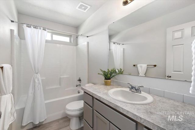 19585 Maywood Avenue, Caldwell, ID 83605