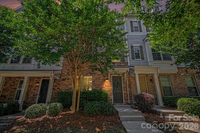 9316 Ainslie Downs Street, Charlotte, NC 28273