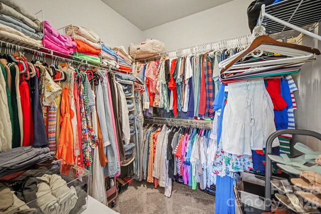 9316 Ainslie Downs Street, Charlotte, NC 28273