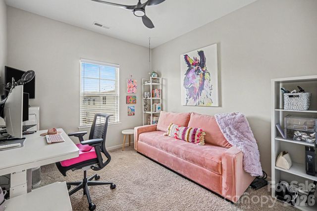 9316 Ainslie Downs Street, Charlotte, NC 28273