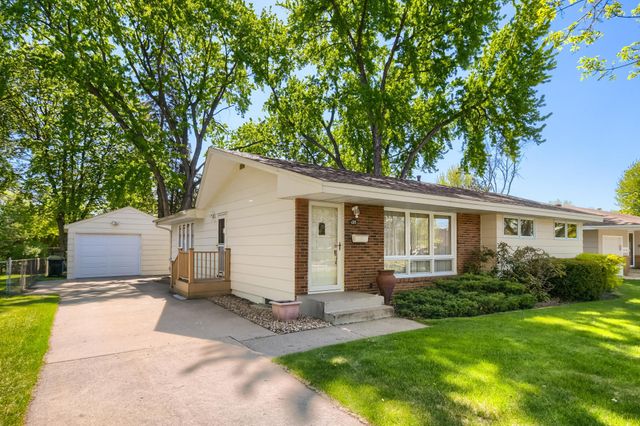6575 Monroe Street NE, Fridley, MN 55432