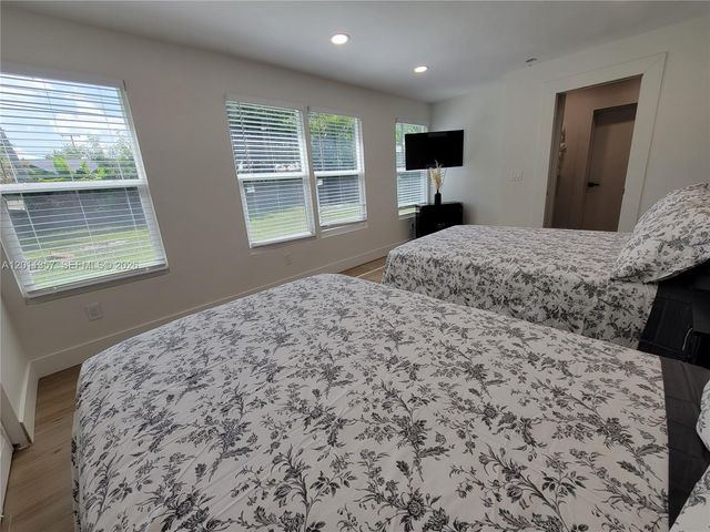 735 Tradewind Drive, North Palm Beach, FL 33408