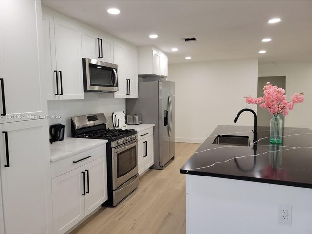 735 Tradewind Drive, North Palm Beach, FL 33408