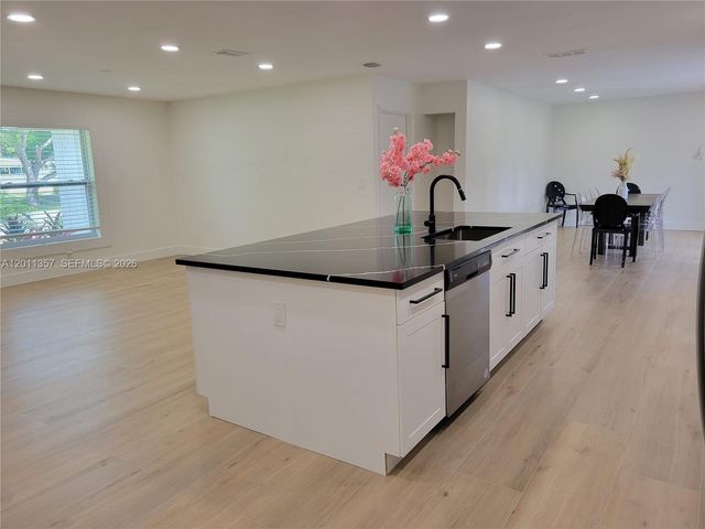 735 Tradewind Drive, North Palm Beach, FL 33408