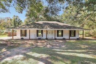 11205 Lazy Lake Dr, Baton Rouge, LA 70818