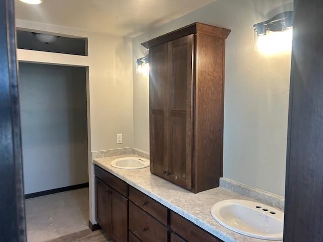 3668 E GLADIOLUS PLACE, Appleton, WI 54913