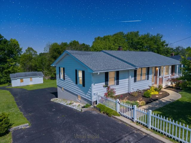 20 Highland Drive, Hillsboro, OH 45133