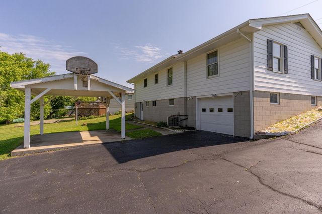 20 Highland Drive, Hillsboro, OH 45133