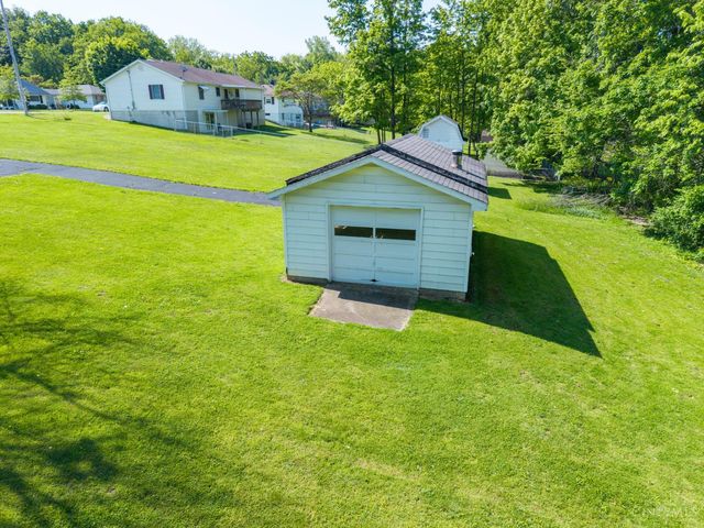20 Highland Drive, Hillsboro, OH 45133