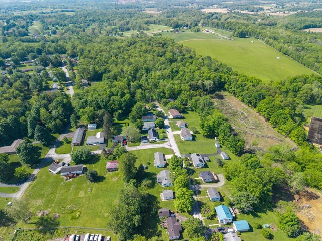 20 Highland Drive, Hillsboro, OH 45133