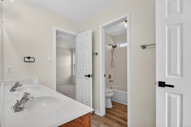 2795 Beacon Hill Drive, Rockwall, TX 75087