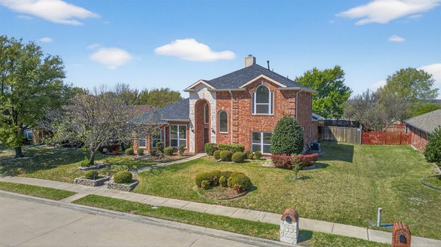 2795 Beacon Hill Drive, Rockwall, TX 75087