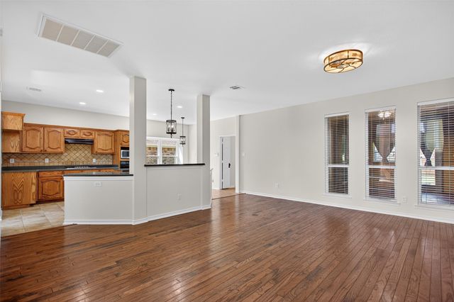 2795 Beacon Hill Drive, Rockwall, TX 75087