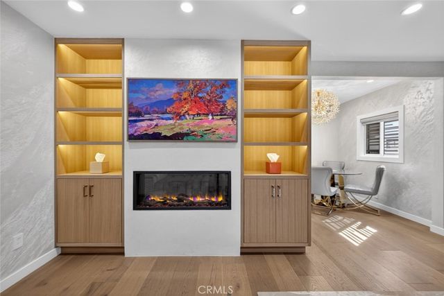 4926 Greenbush Avenue, Sherman Oaks, CA 91423