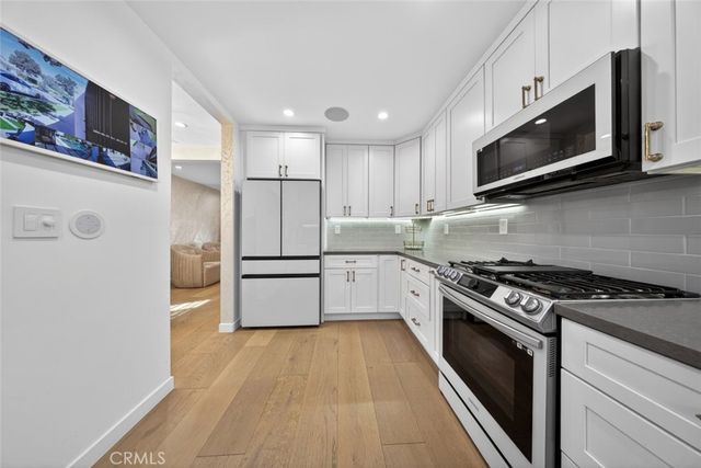 4926 Greenbush Avenue, Sherman Oaks, CA 91423