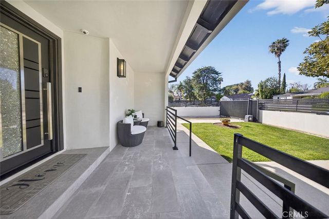 4926 Greenbush Avenue, Sherman Oaks, CA 91423