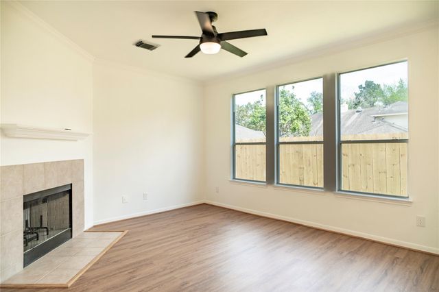 16327 Woma Ct Court, Sugar Land, TX 77498