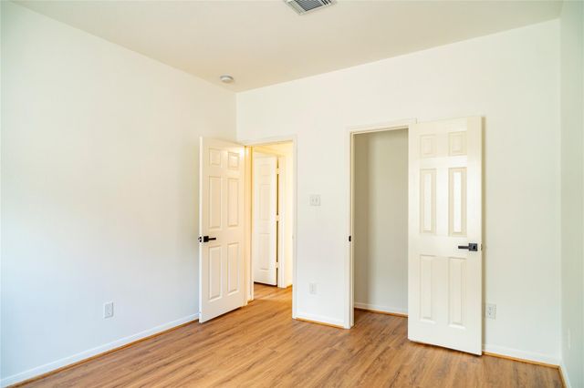 16327 Woma Ct Court, Sugar Land, TX 77498