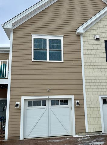 201 Holland Ln Unit 7, Williston, VT 05495