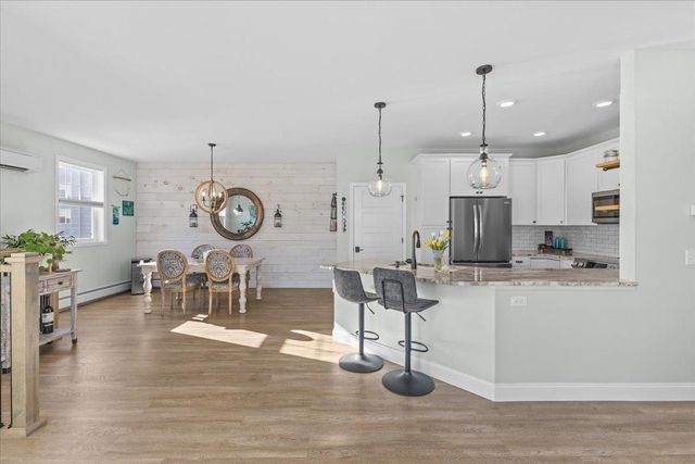 201 Holland Ln Unit 7, Williston, VT 05495