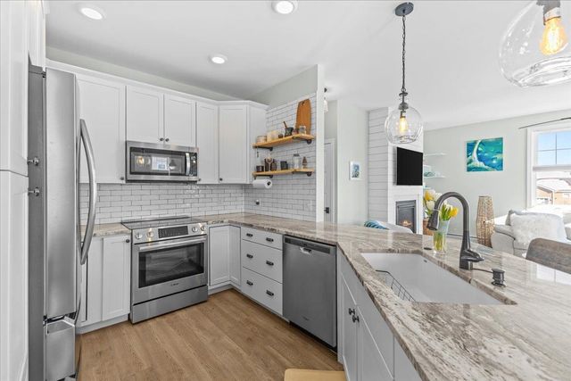 201 Holland Ln Unit 7, Williston, VT 05495