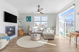 201 Holland Ln Unit 7, Williston, VT 05495