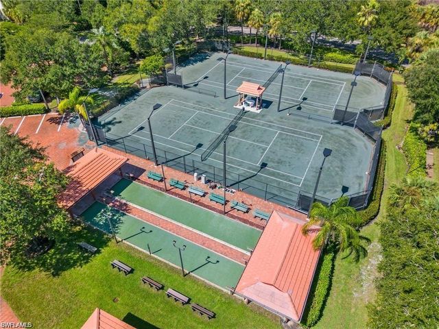 1615 Windy Pines DR # 10, Naples, FL 34112