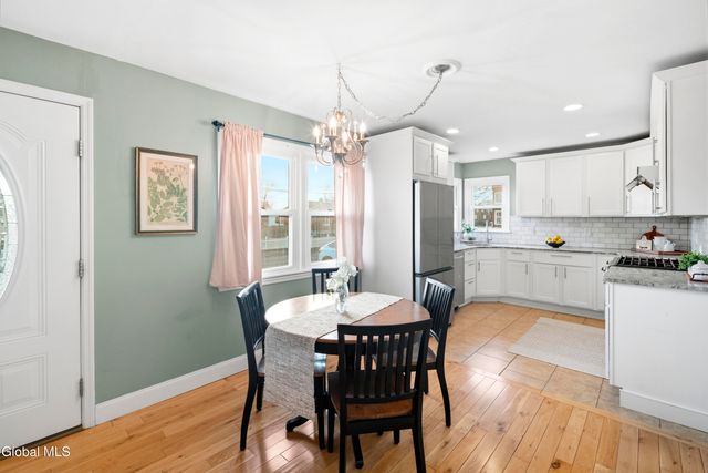 48 Quincy Street, Colonie, NY 12205