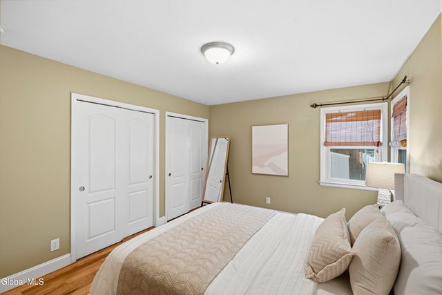 48 Quincy Street, Colonie, NY 12205