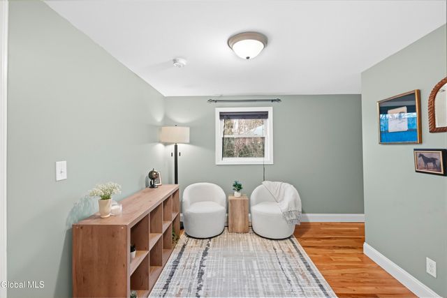 48 Quincy Street, Colonie, NY 12205