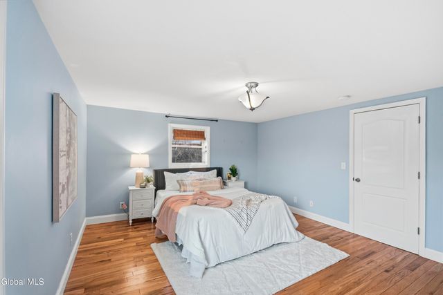 48 Quincy Street, Colonie, NY 12205