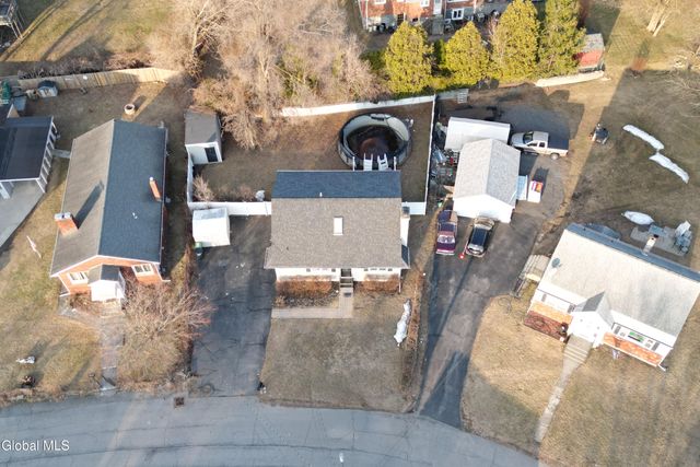 48 Quincy Street, Colonie, NY 12205