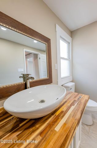 638 S 41st St, Louisville, KY 40211