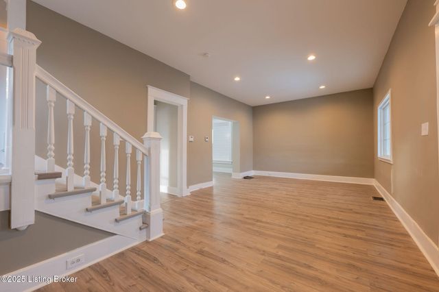 638 S 41st St, Louisville, KY 40211