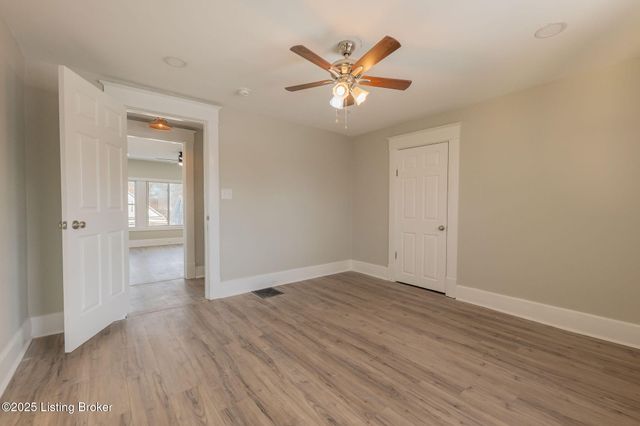 638 S 41st St, Louisville, KY 40211