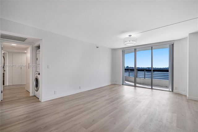 19101 NE 36th Court 2604, Aventura, FL 33180