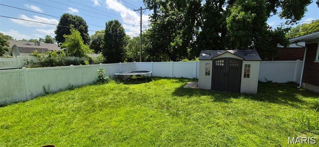 2622 Pontoon Road, Granite City, IL 62040