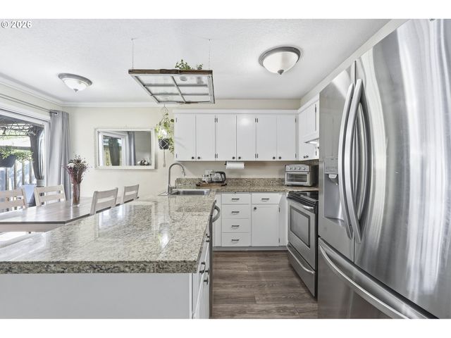 4848 Sw Wembley Pl, Beaverton, OR 97005