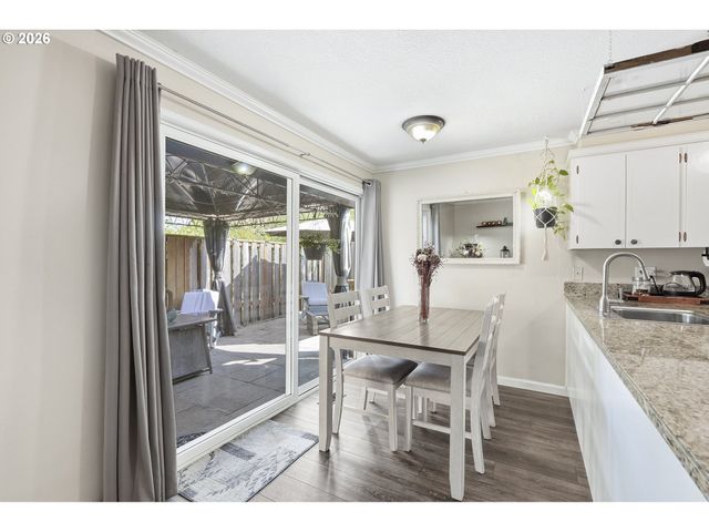 4848 Sw Wembley Pl, Beaverton, OR 97005