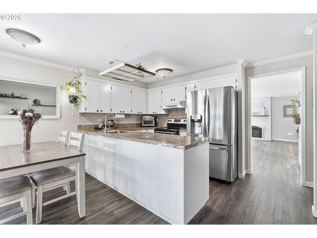 4848 Sw Wembley Pl, Beaverton, OR 97005