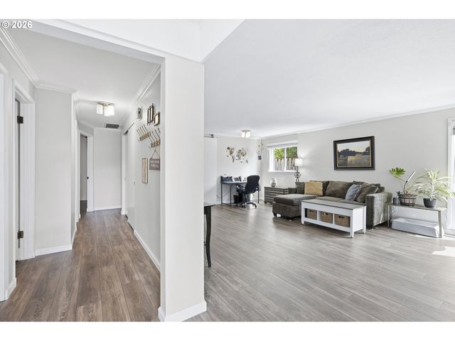4848 Sw Wembley Pl, Beaverton, OR 97005