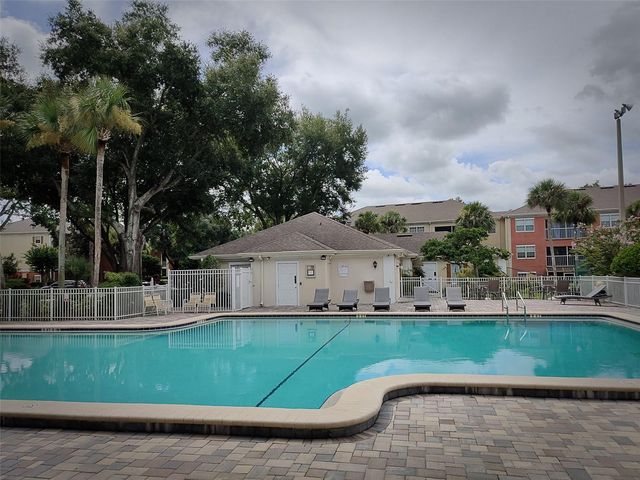 8105 OLYMPIA CT, Longwood, FL 32779