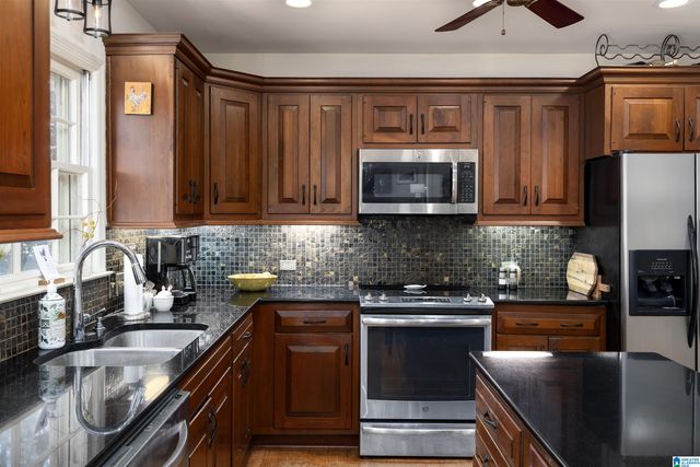 4211 GAINES MILL CIRCLE, Mountain Brook, AL 35213